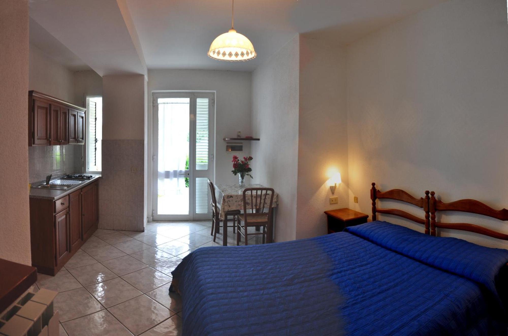 Hotel Residence Villa Teresa Казамиччола-Терме Экстерьер фото