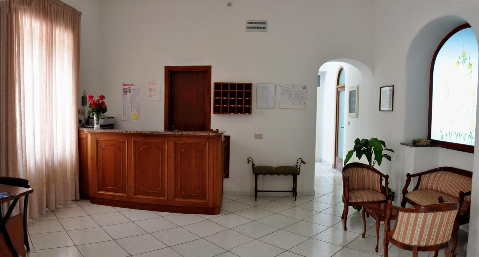 Hotel Residence Villa Teresa Казамиччола-Терме Экстерьер фото