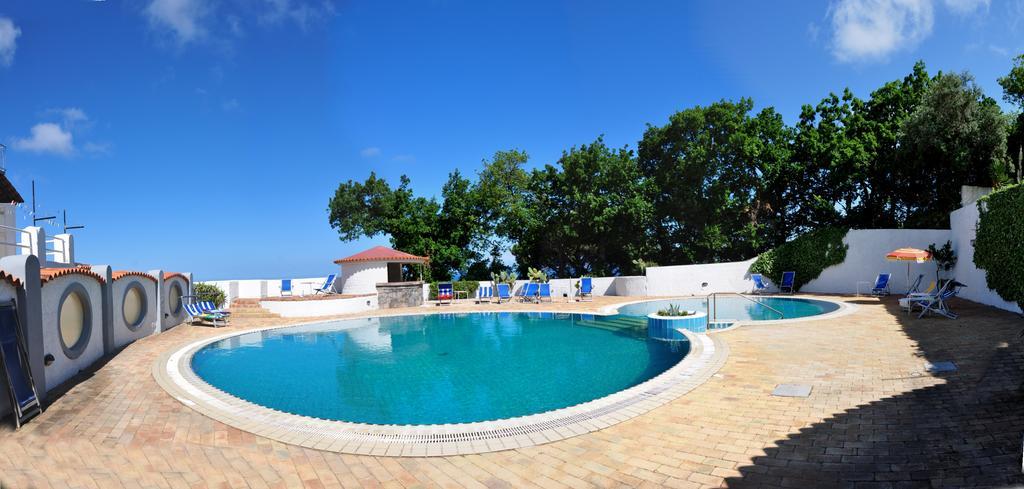 Hotel Residence Villa Teresa Казамиччола-Терме Экстерьер фото